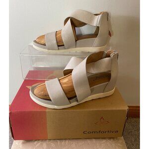 Comfortiva Pacifica Beige Leather Wedge Sandals Memory Foam & Zip Back 9 W